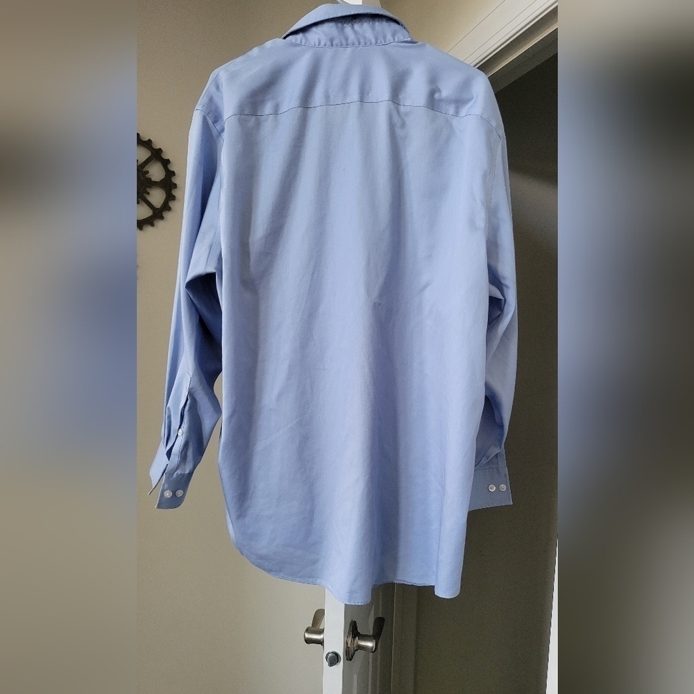 Michael Kors Regular Fit Long Sleeve Button Down Light Blue Shirt Size- 17.5 - Picture 2 of 9